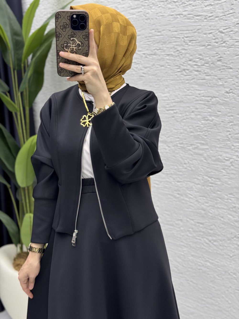 KASTEL ETEKLİ TAKIM SİYAH